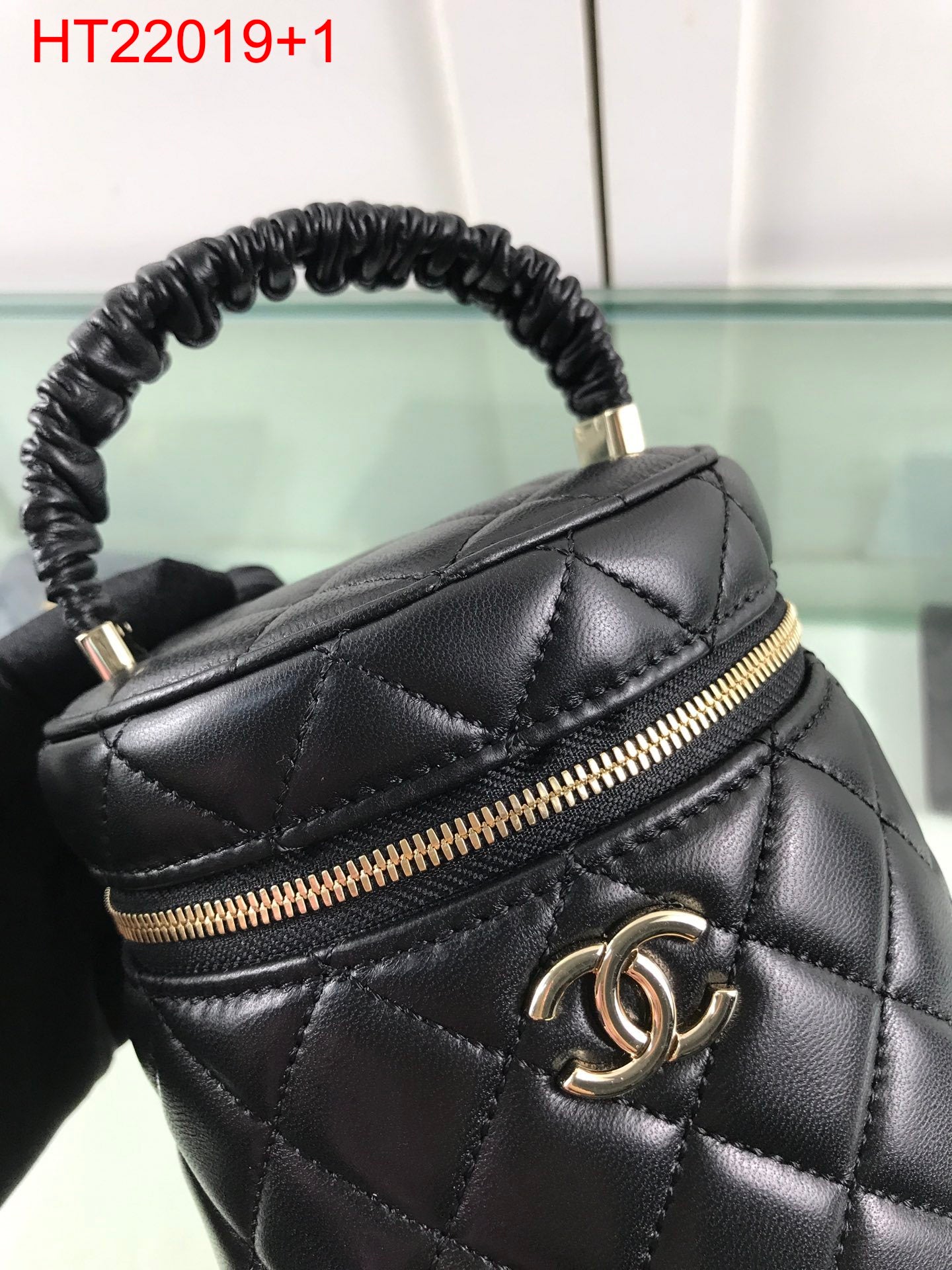 Chanel Bucket bag