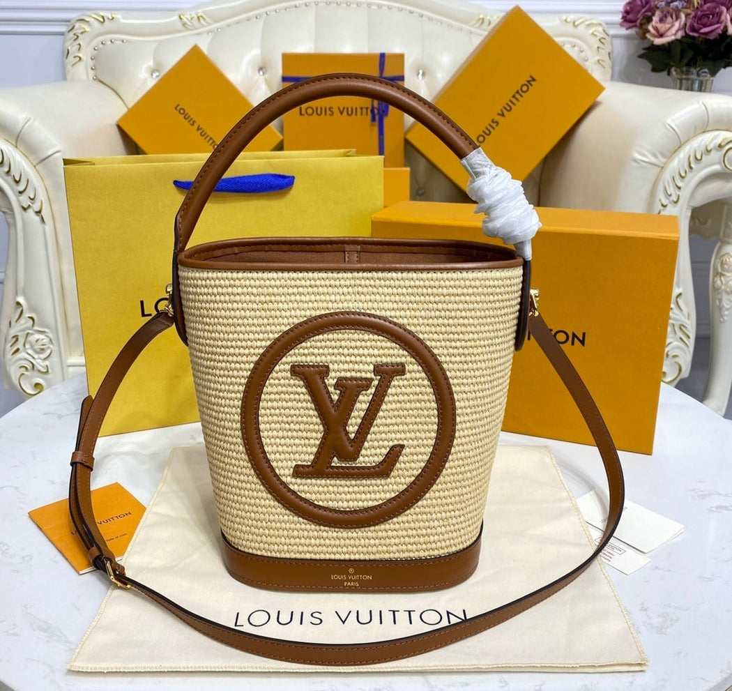 Louis Vuitton Petit Bucket