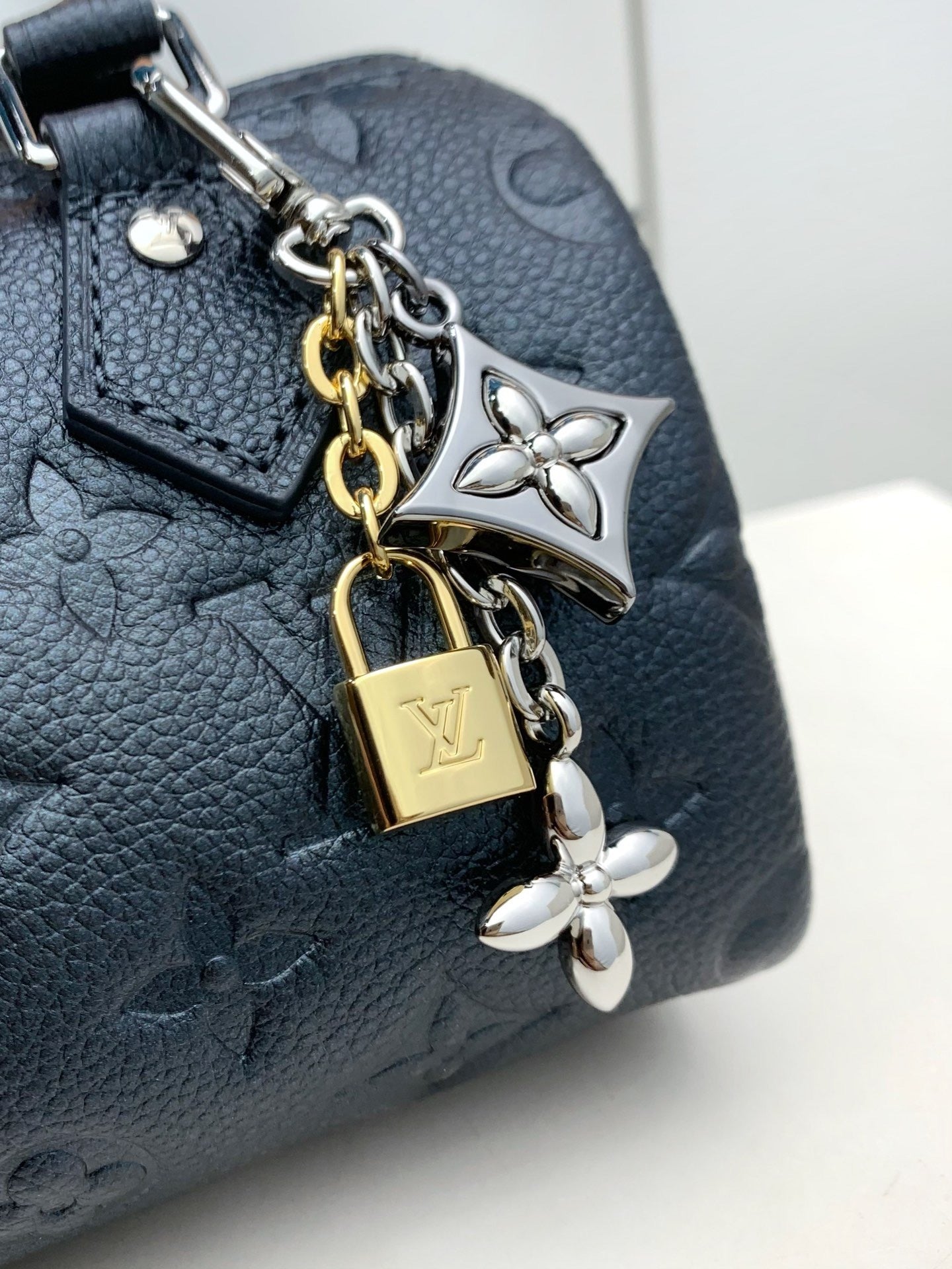 Louis Vuitton Nano Speedy