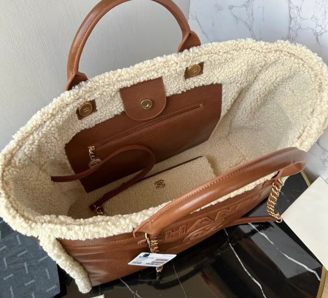 Chanel Tote Teddy bag