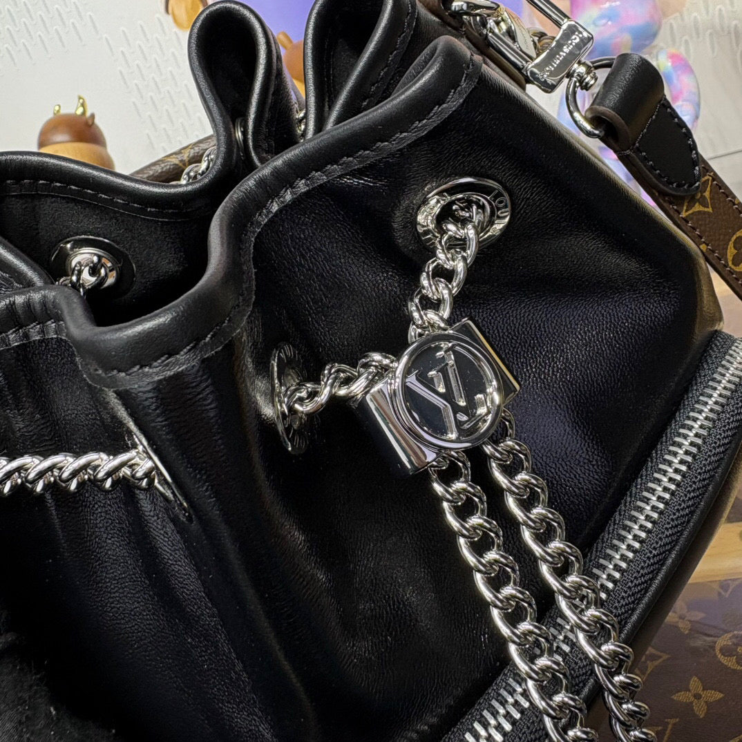 Louis Vuitton No Way Vibe bag