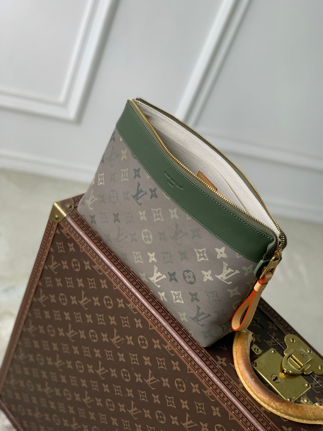 Louis Vuitton Pochette Voyage Souple