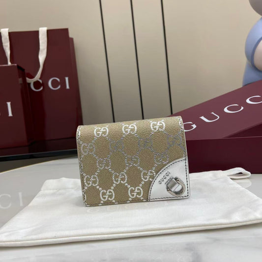 Gucci Mini Wallet Metallic styles
