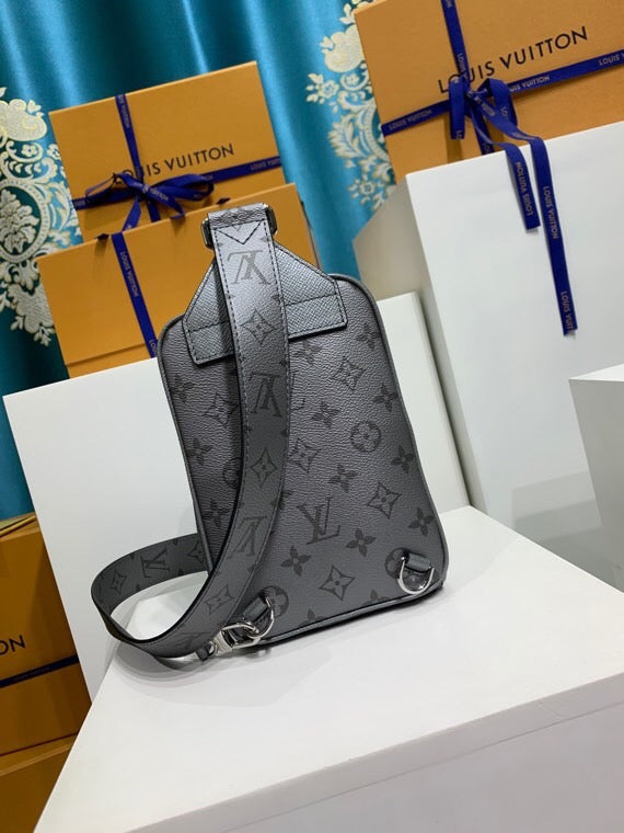Louis Vuitton OUTDOOR SLINGBAG
