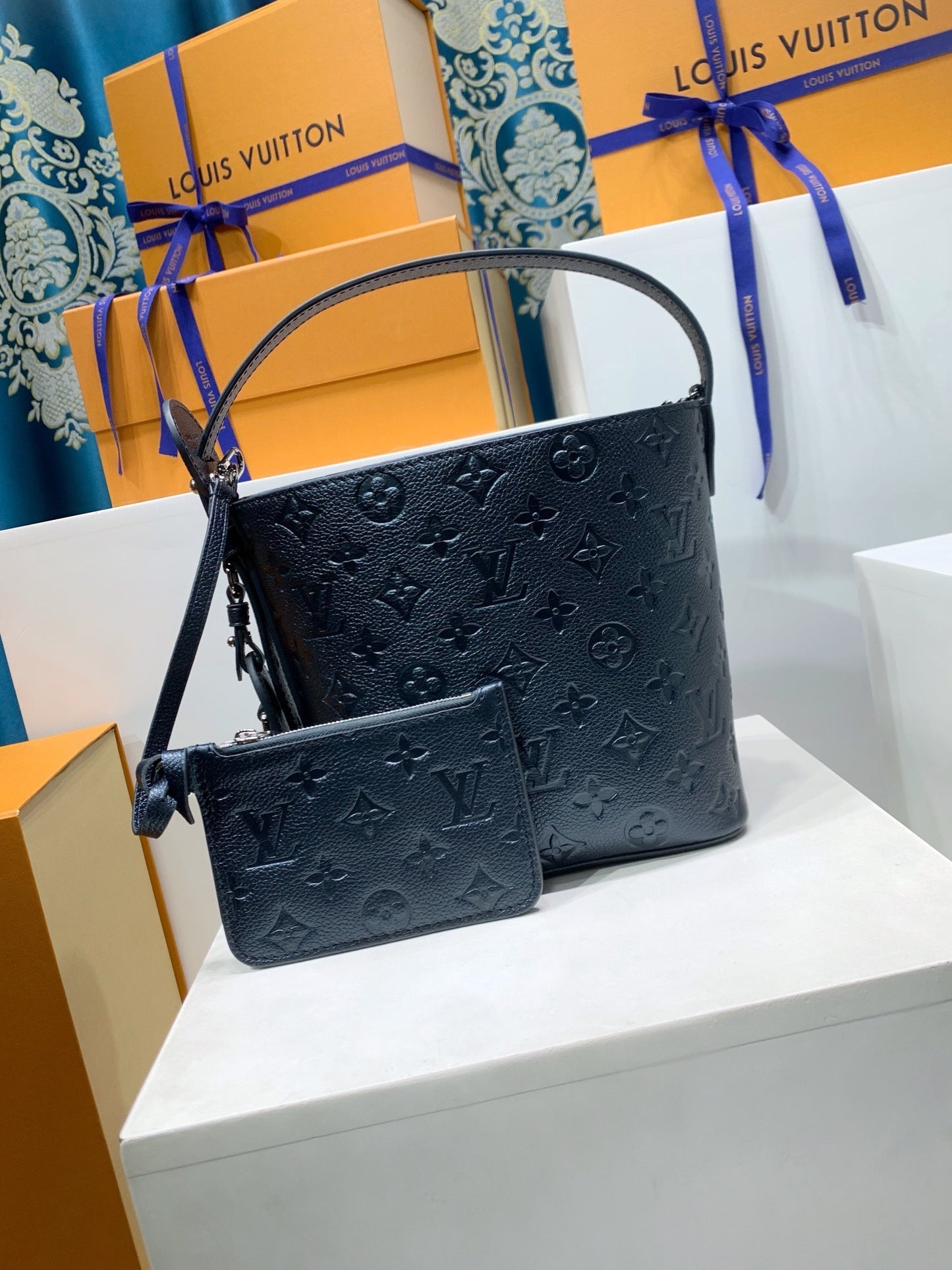 Louis Vuitton All In BB