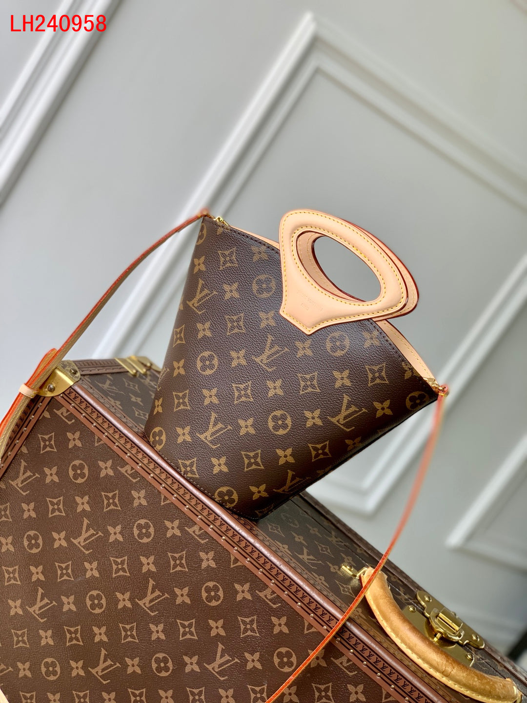 Louis Vuitton Rivage BB Monogram