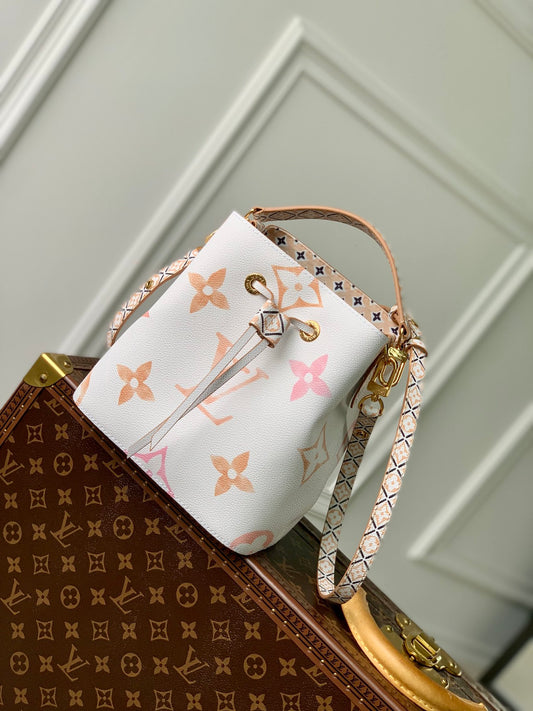 Louis Vuitton Néonoé BB