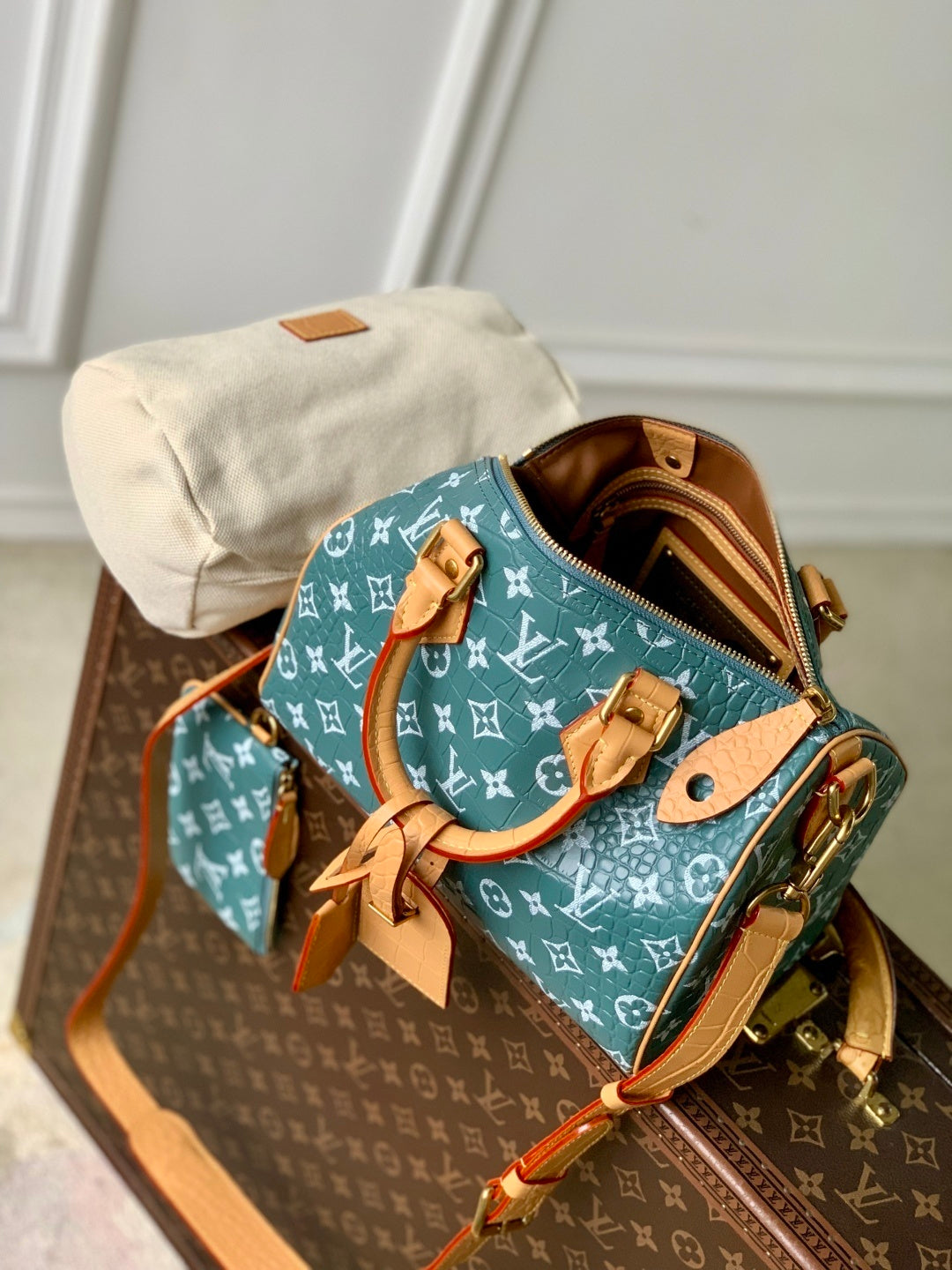 Louis Vuitton Pharell Williams Speedy 25 Crocodile leather