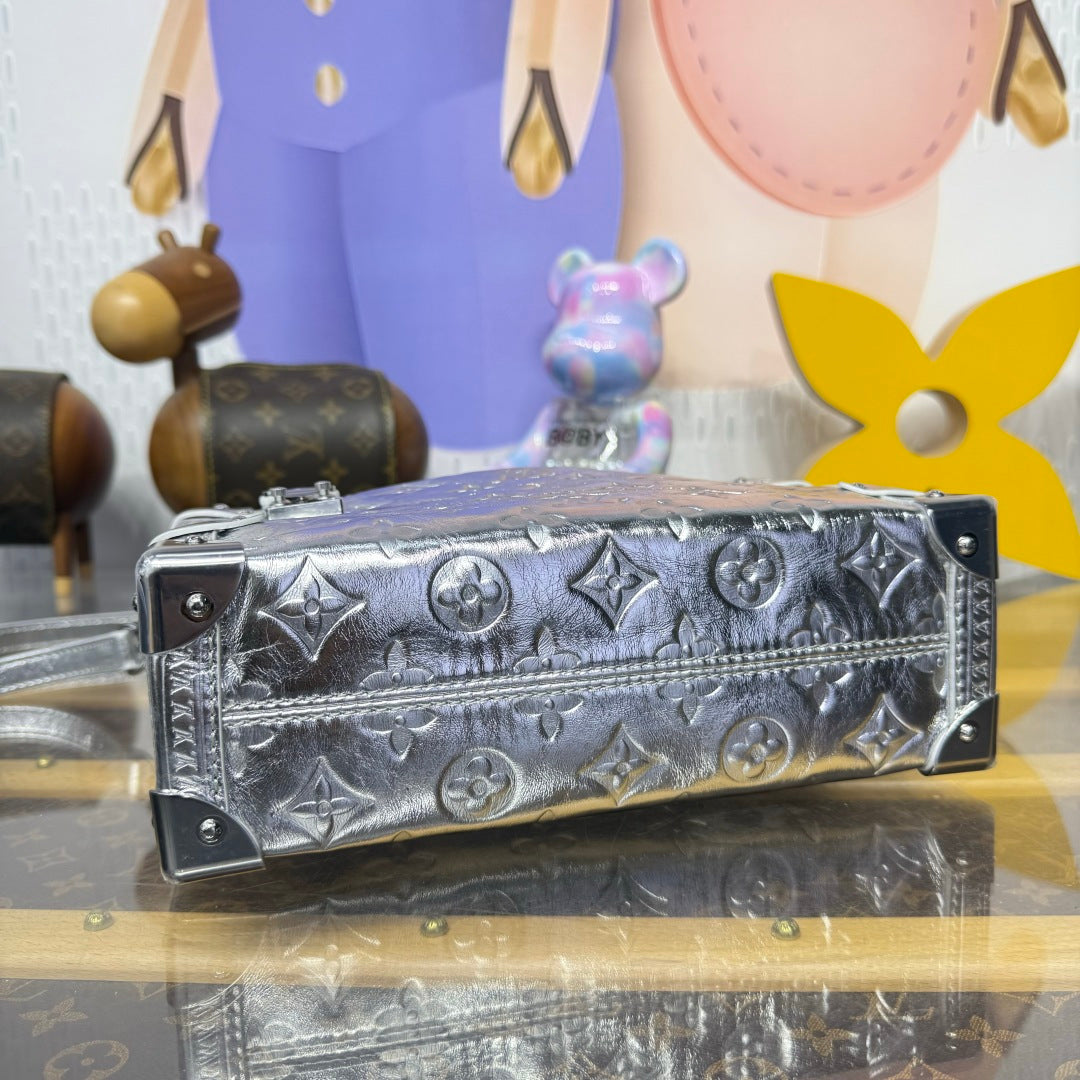 Louis Vuitton Side Trunk MM  LV Ski collection