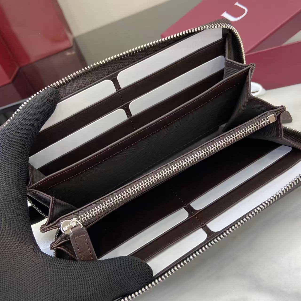 Gucci Zip around wallet with Horsebit