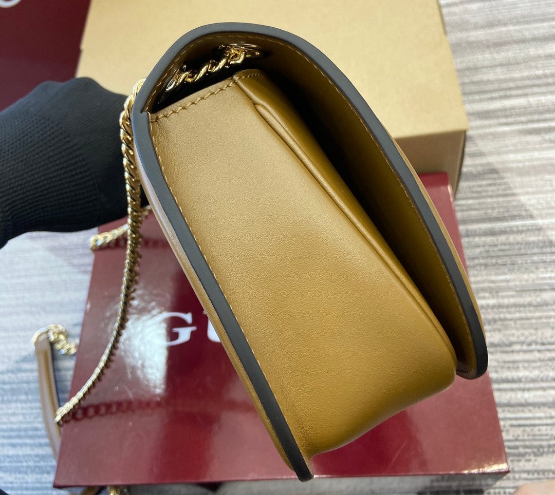 Gucci Blondie suede bag
