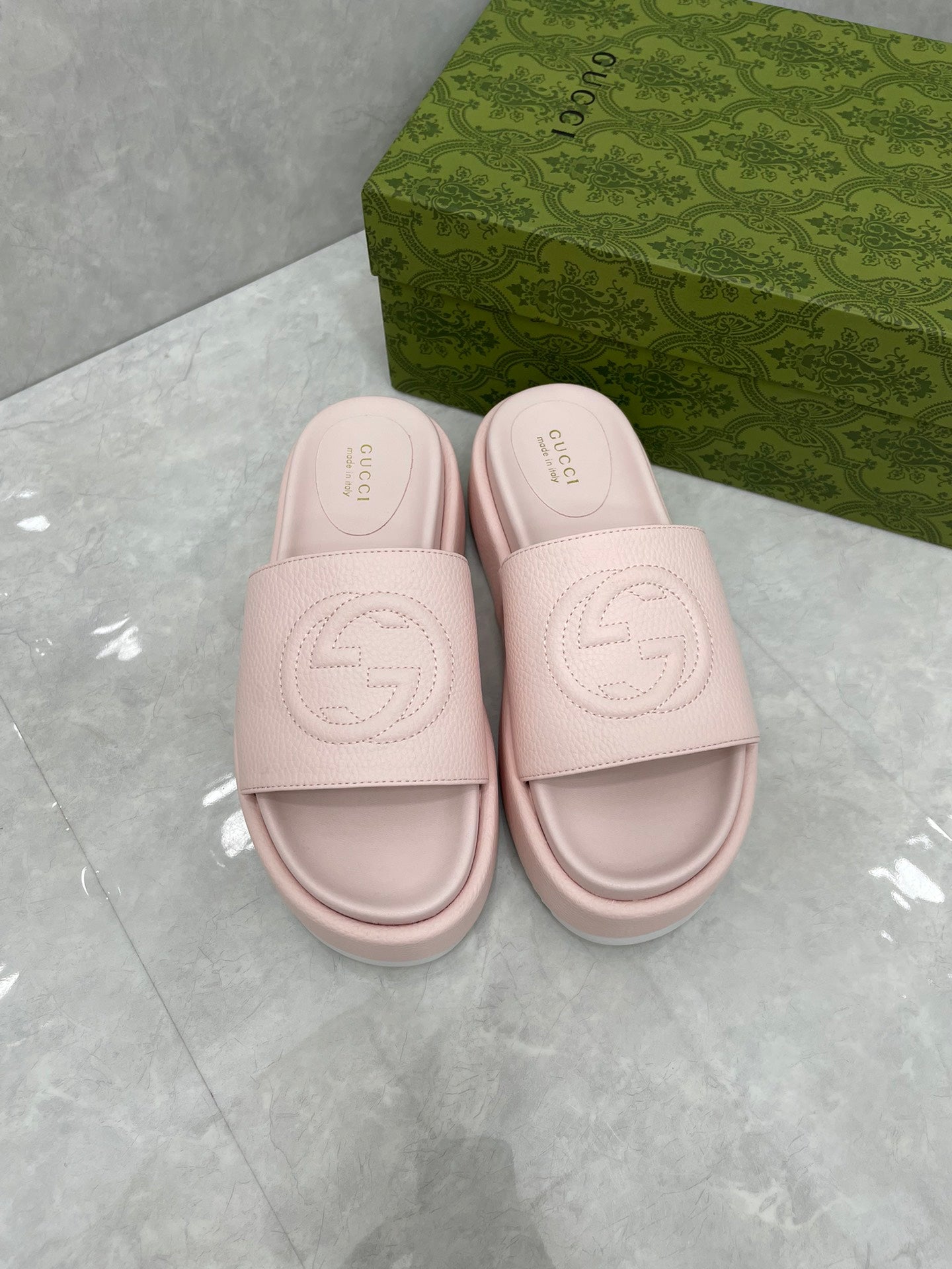 Gucci Leather Platform Slides