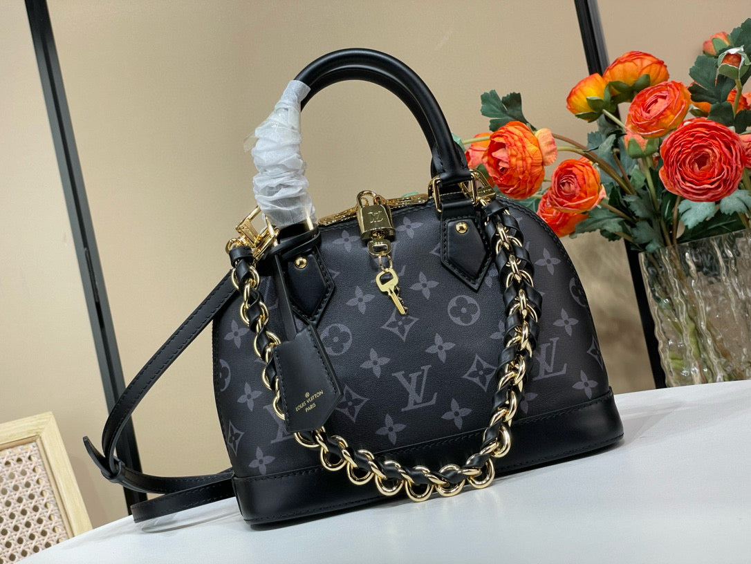 Louis Vuitton ALMA BB Black Calfskin leather