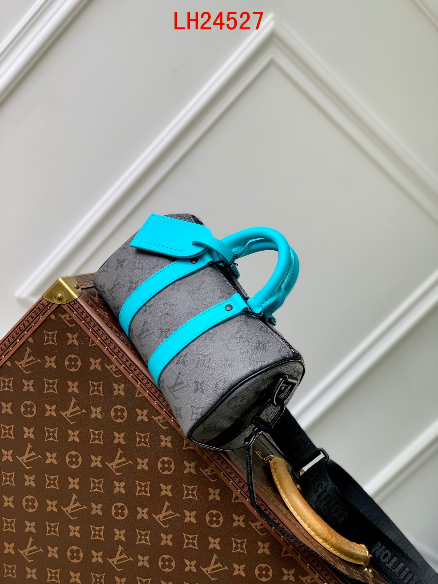 Louis Vuitton Keepall Bandoulière 25 turquoise
