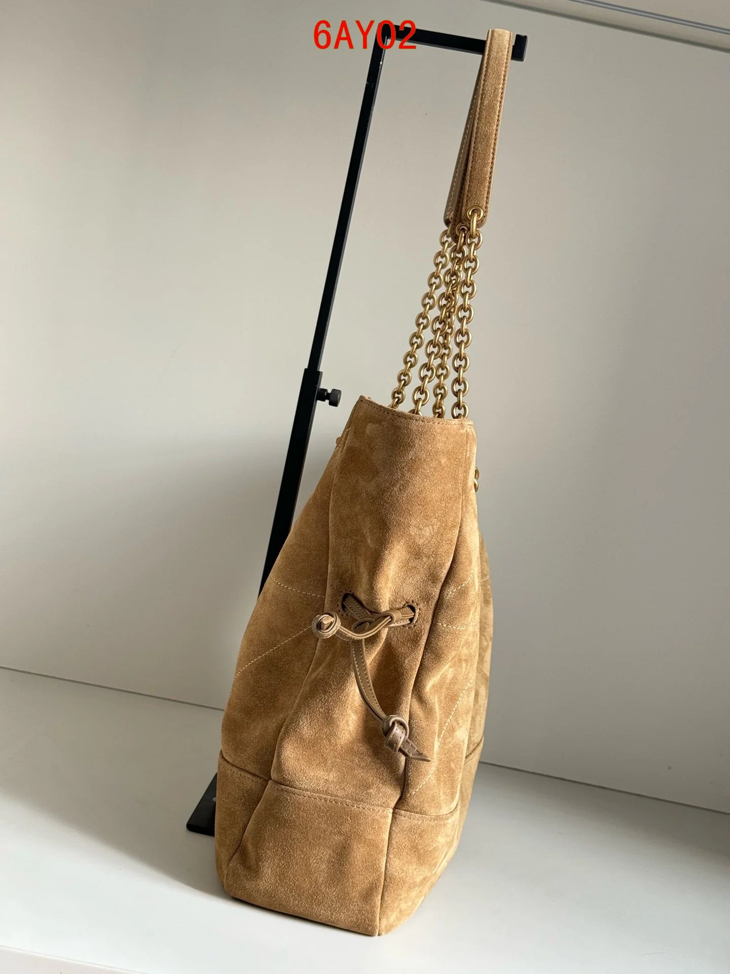 YSL Jamie 4.3 Suede Pochon