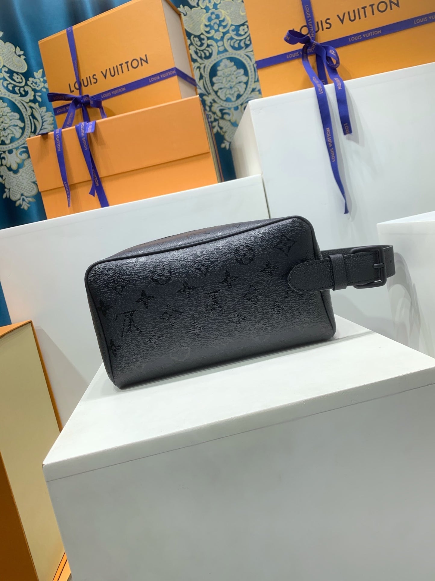 Louis Vuitton Locker Dopp Kit  Monogram Midnight Canvas