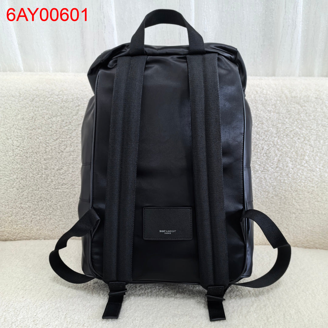 YSL SAINT LAURENT backpack in grained leather