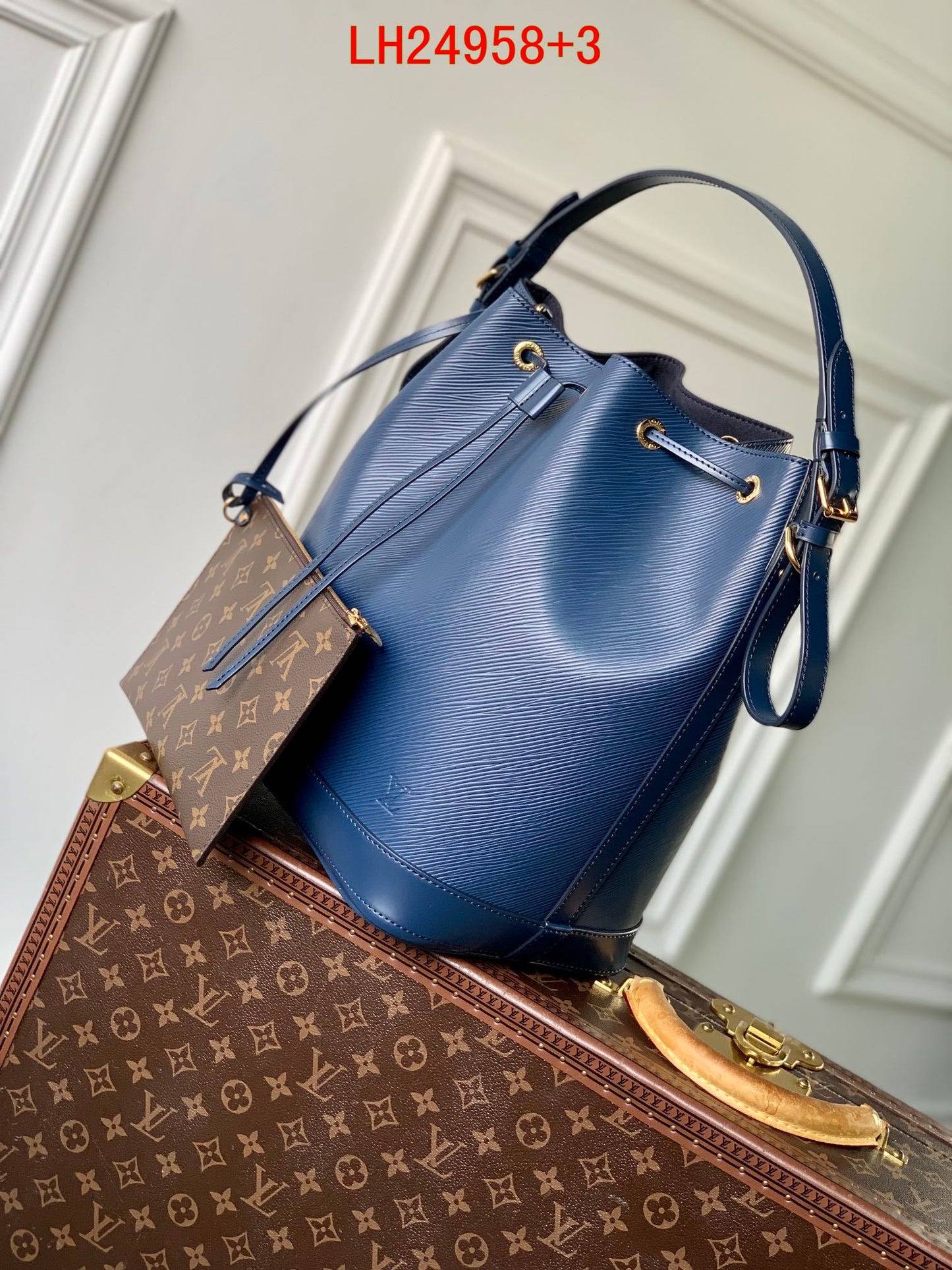 Louis Vuitton Noe Handbag