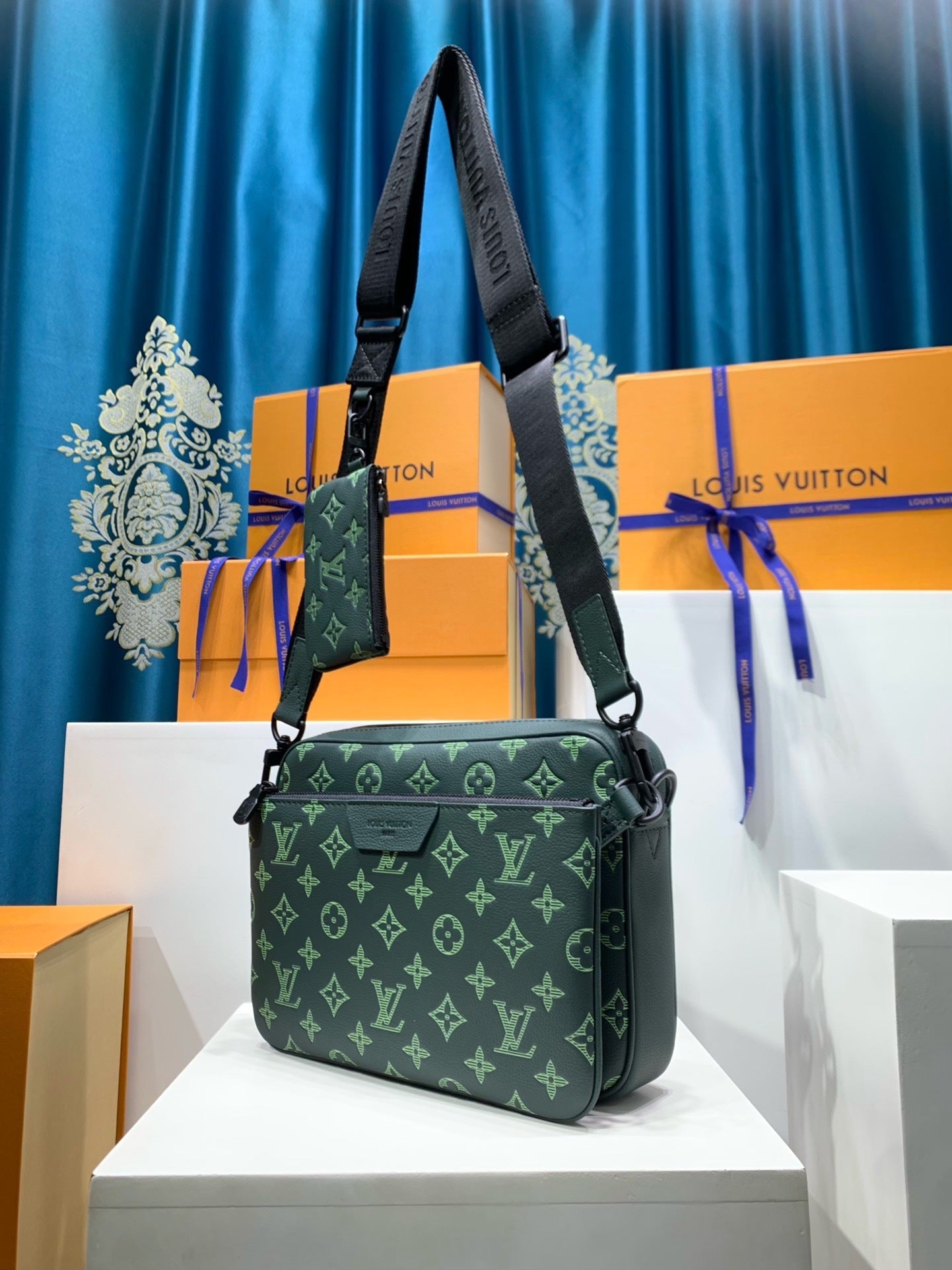 Louis Vuitton Trio Messenger Monogram Shadow