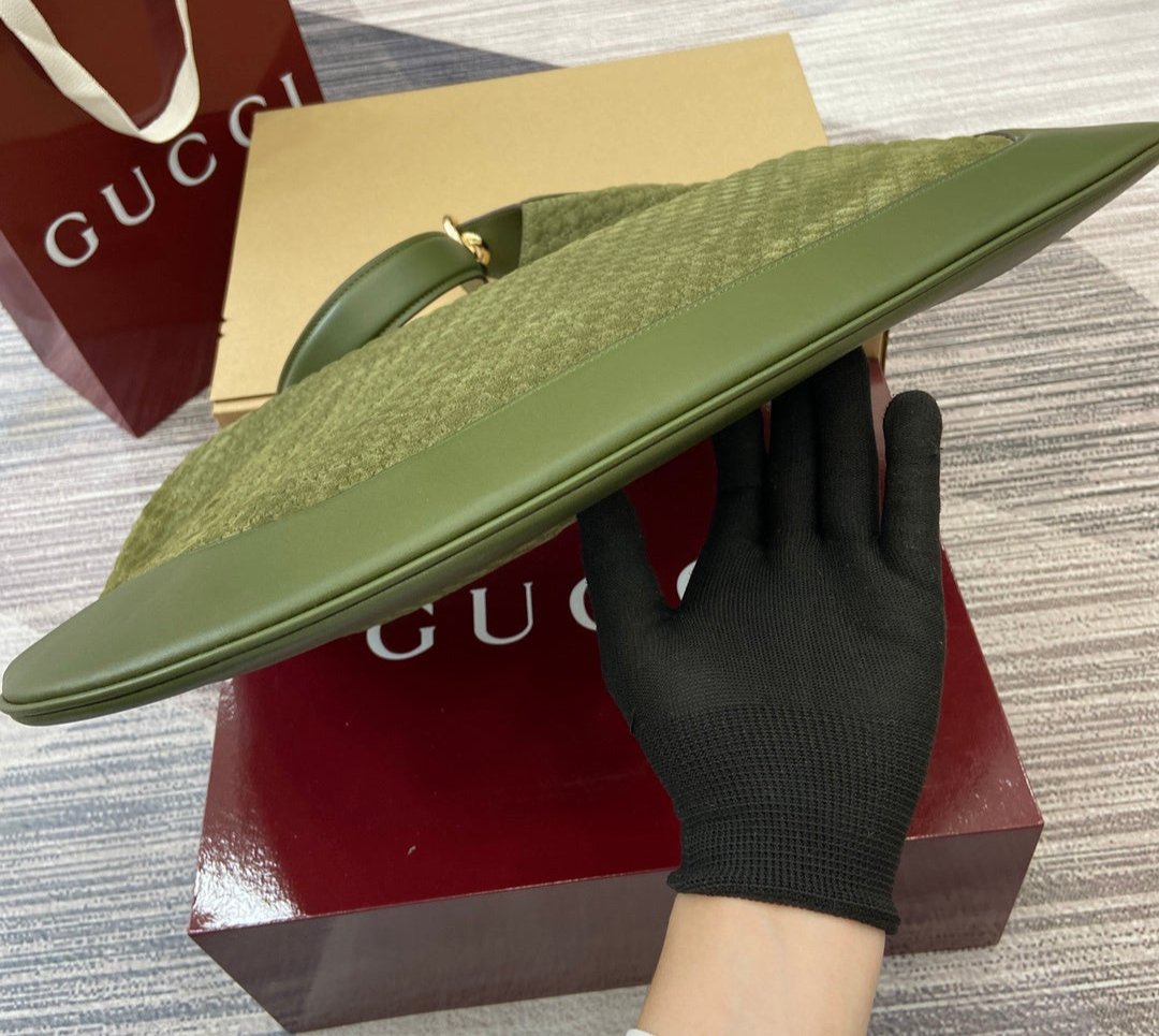 Gucci Medium Shoulder Suede bag