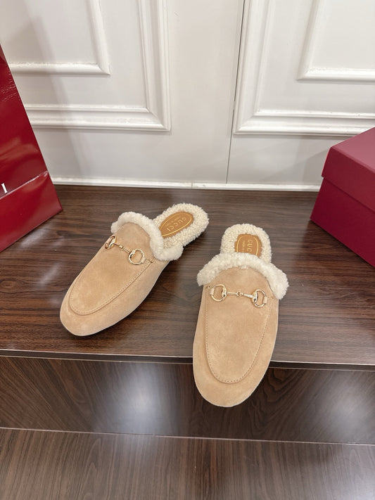 Gucci Teddy Flat Mules