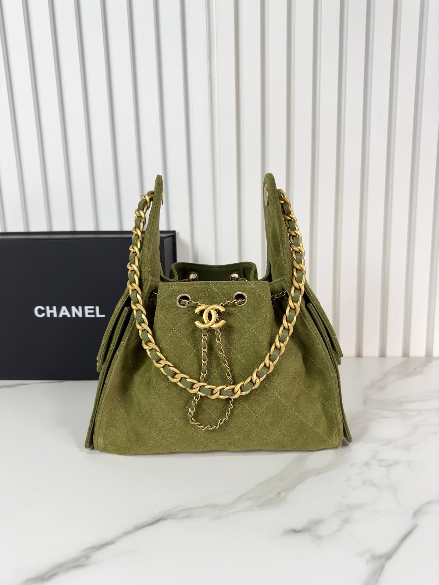 Chanel Small Hobo 25 Suede bag
