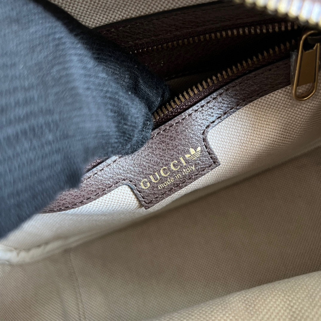 Gucci X Adidas Crossbody bag
