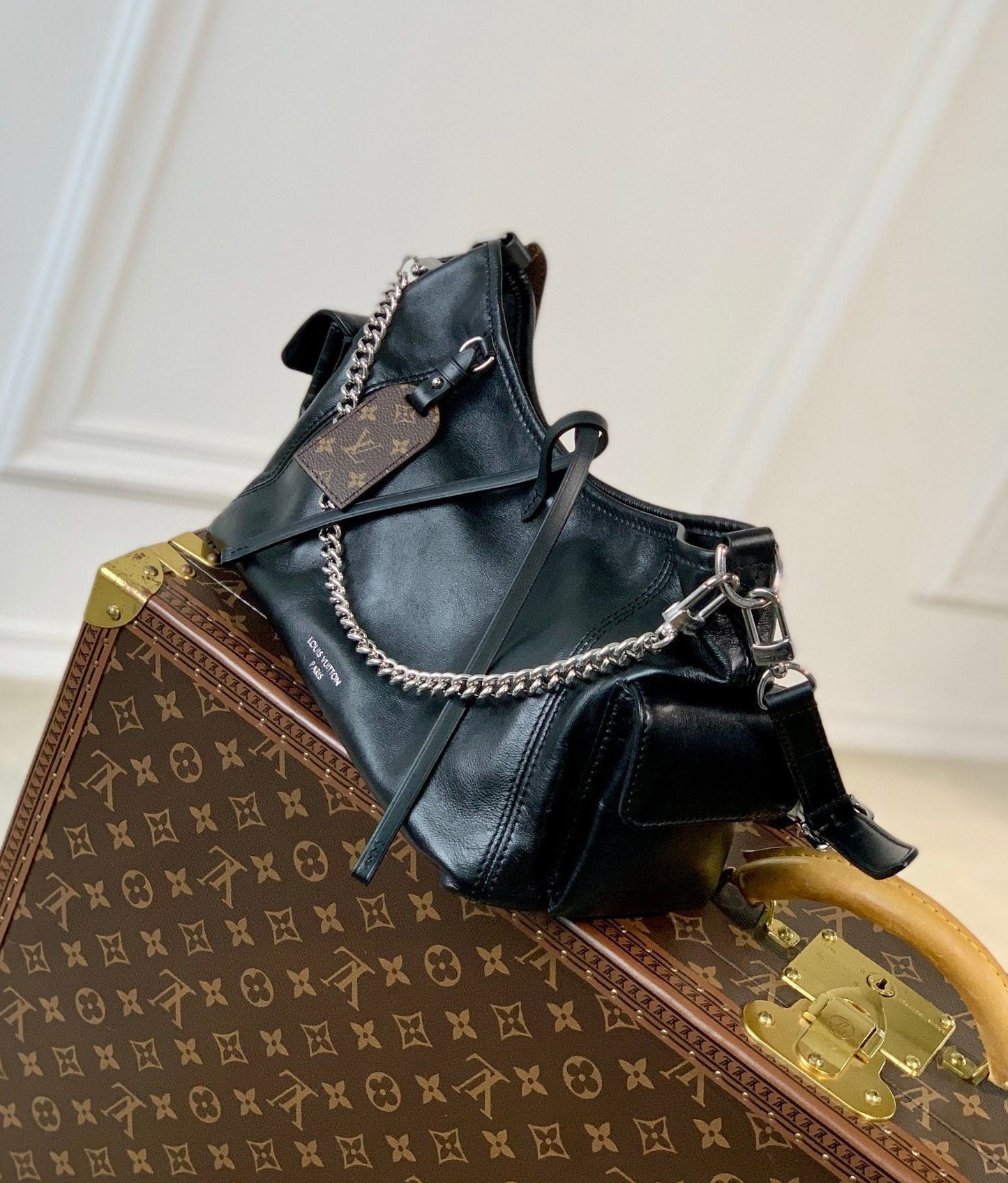 Louis Vuitton CarryAll Cargo PM, MM