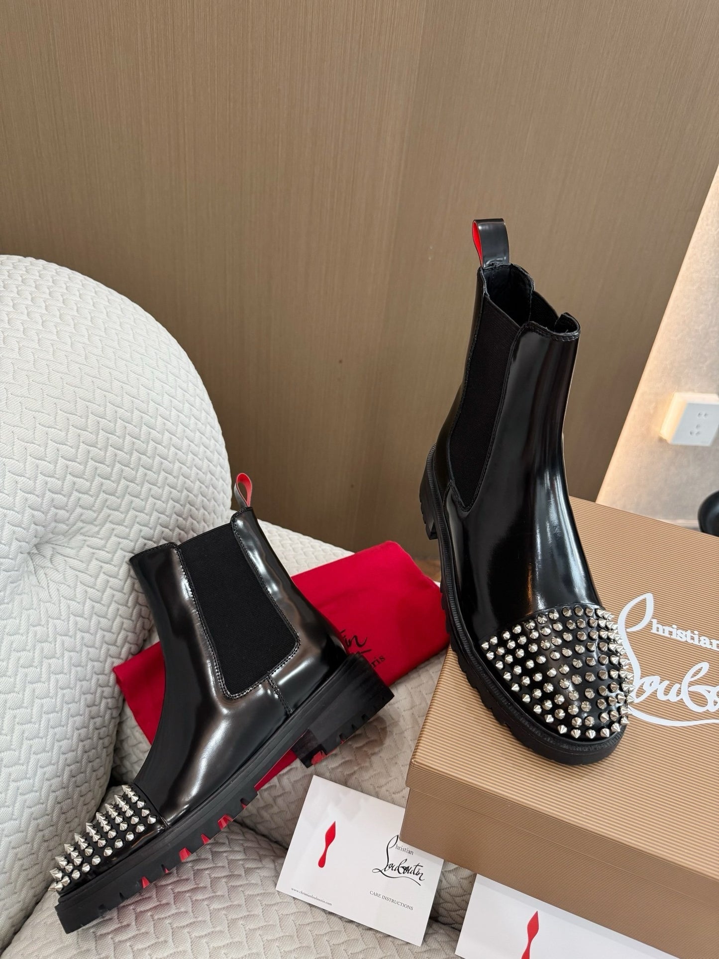 Christian Louboutin CL Leather boots