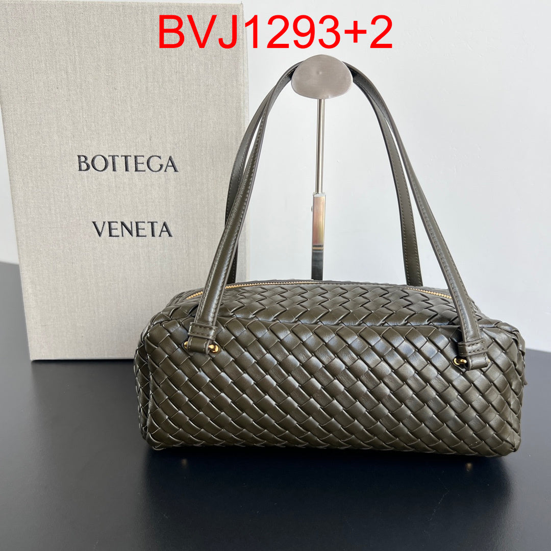 Bottega Veneta Andiamo Top handle bag