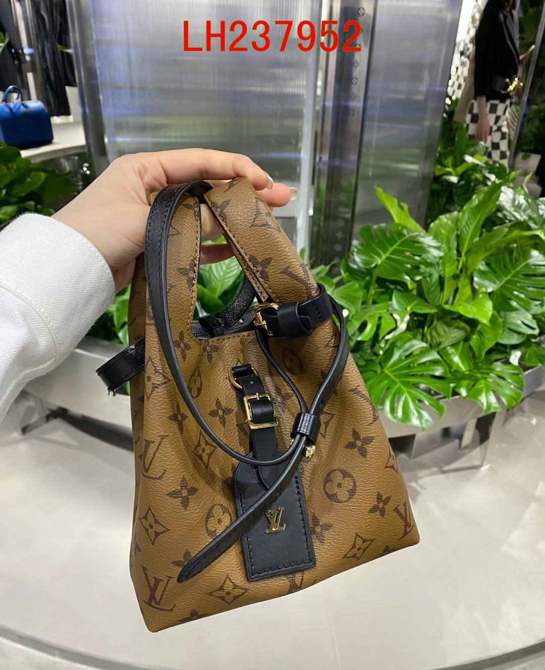 Louis Vuitton Atlantis BB