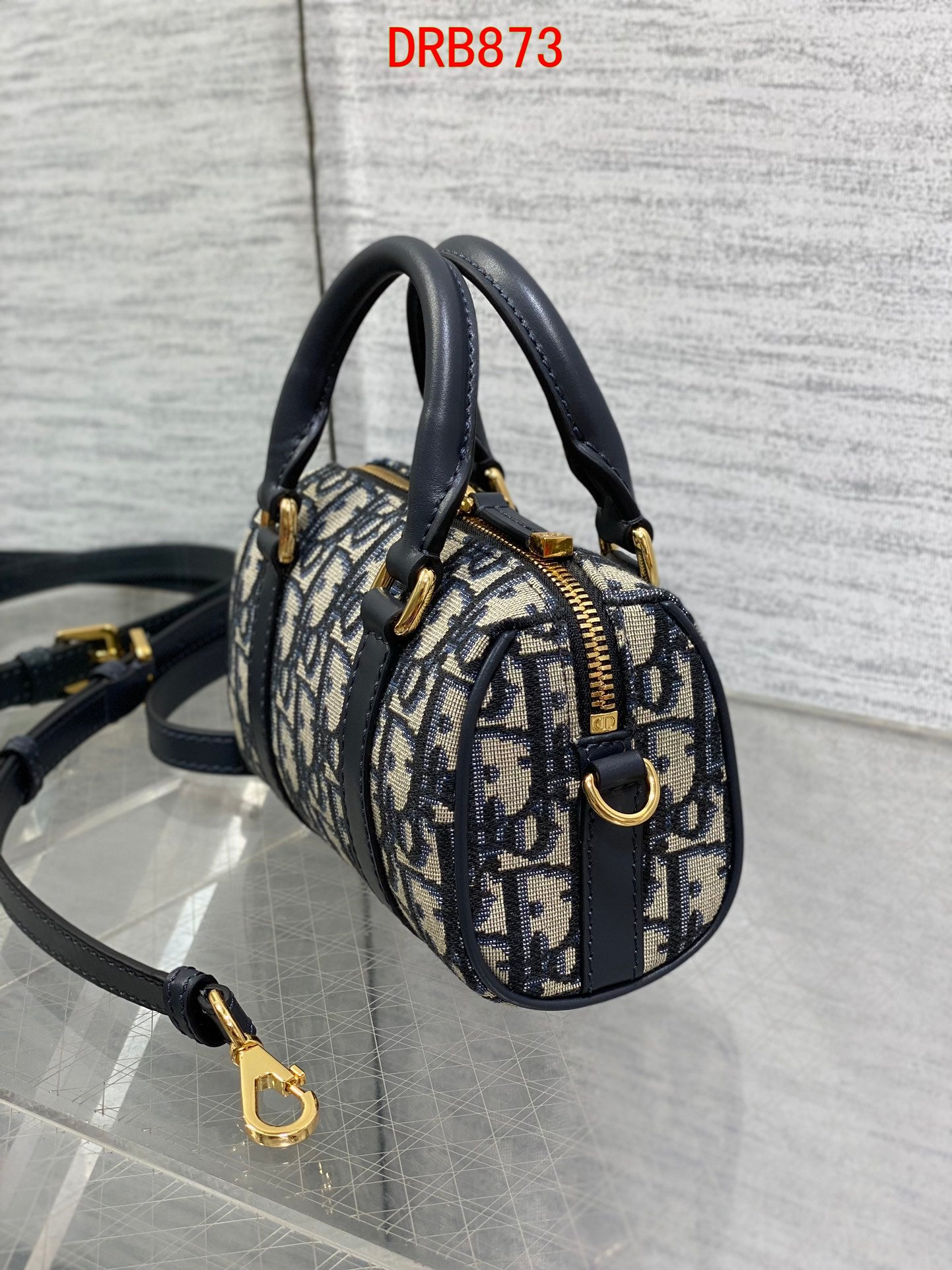 Dior Groove 16 bag