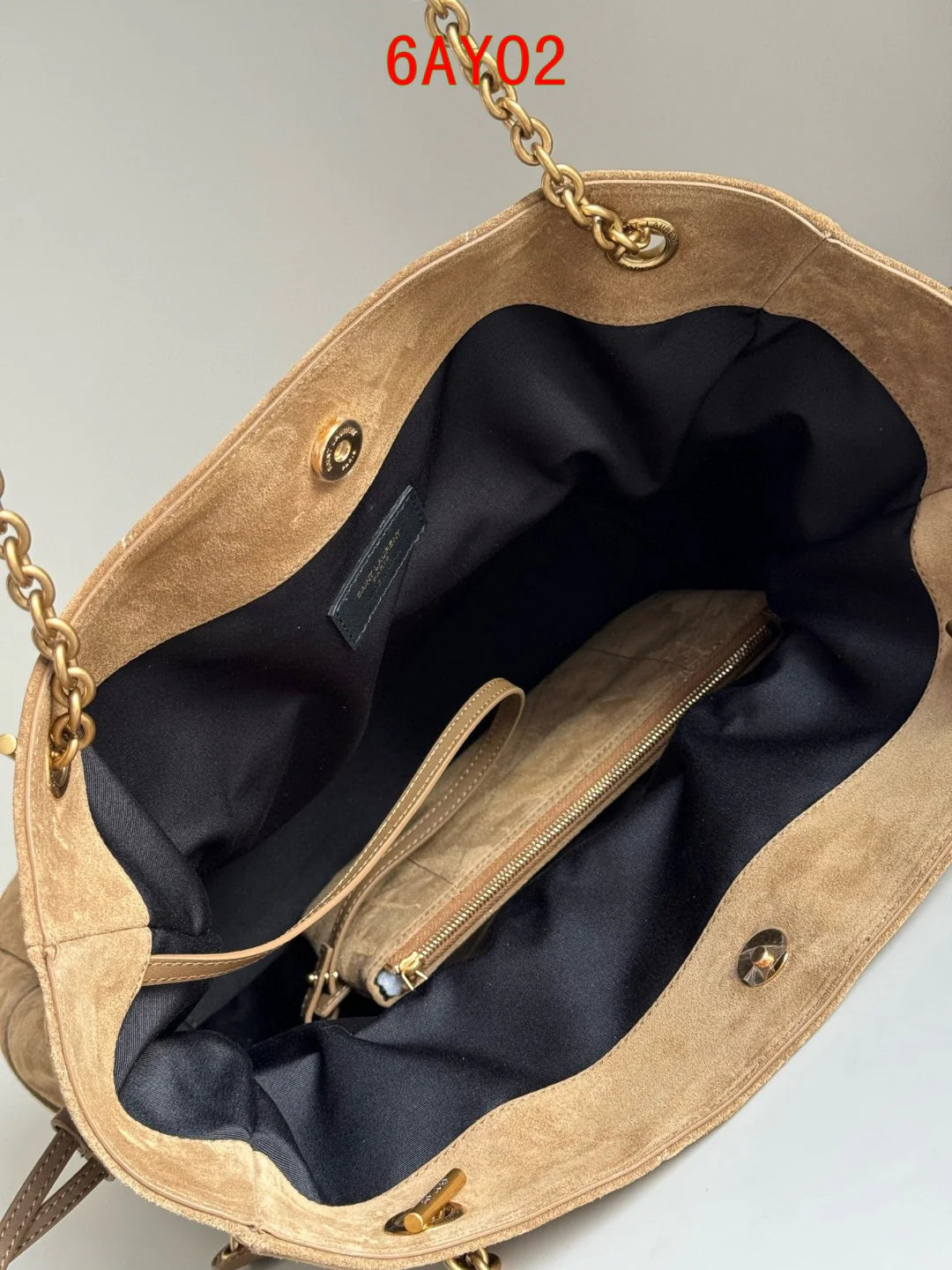 YSL Jamie 4.3 Suede Pochon