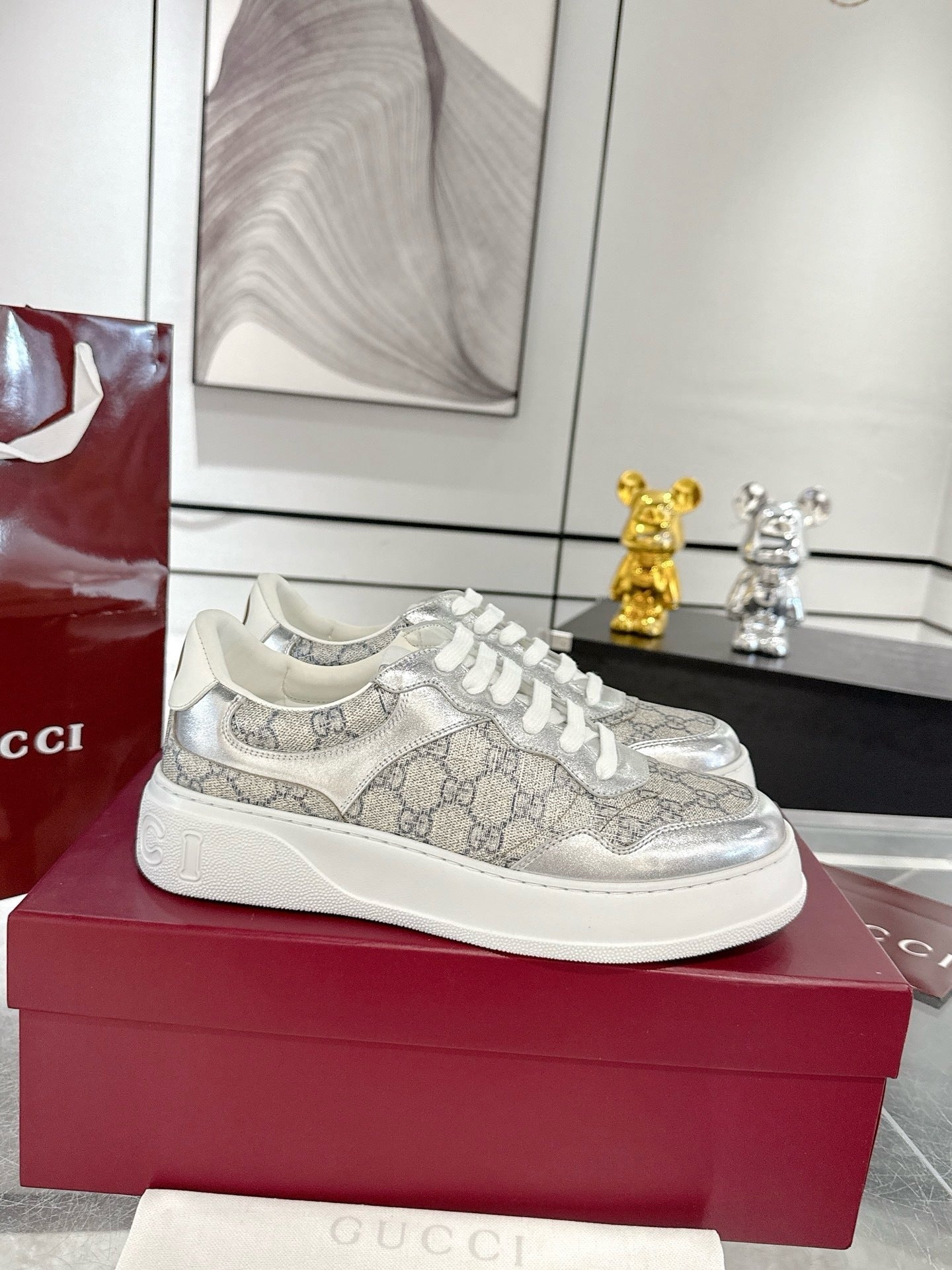 Gucci Sneakers