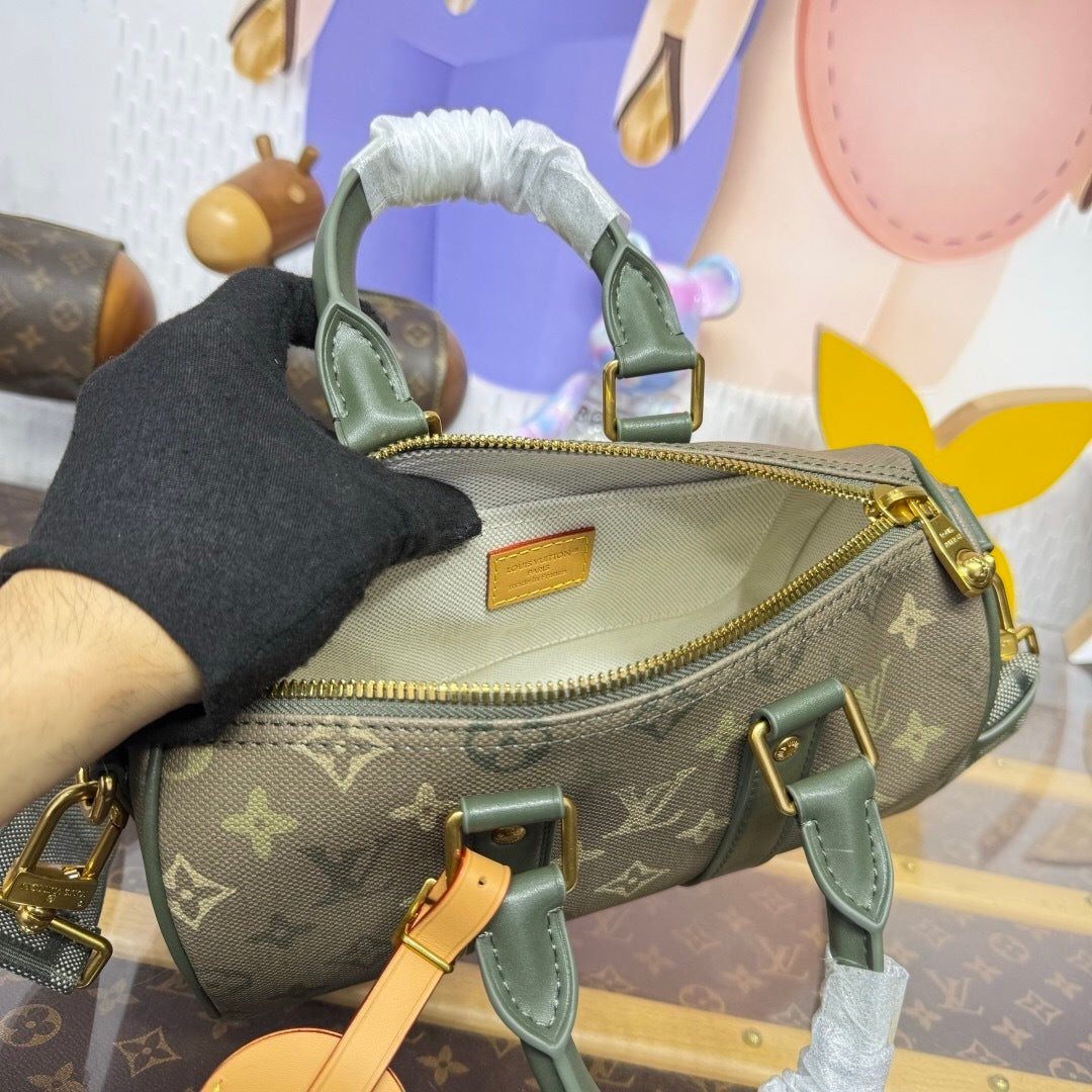 Louis Vuitton Keepall Bandoulière 25