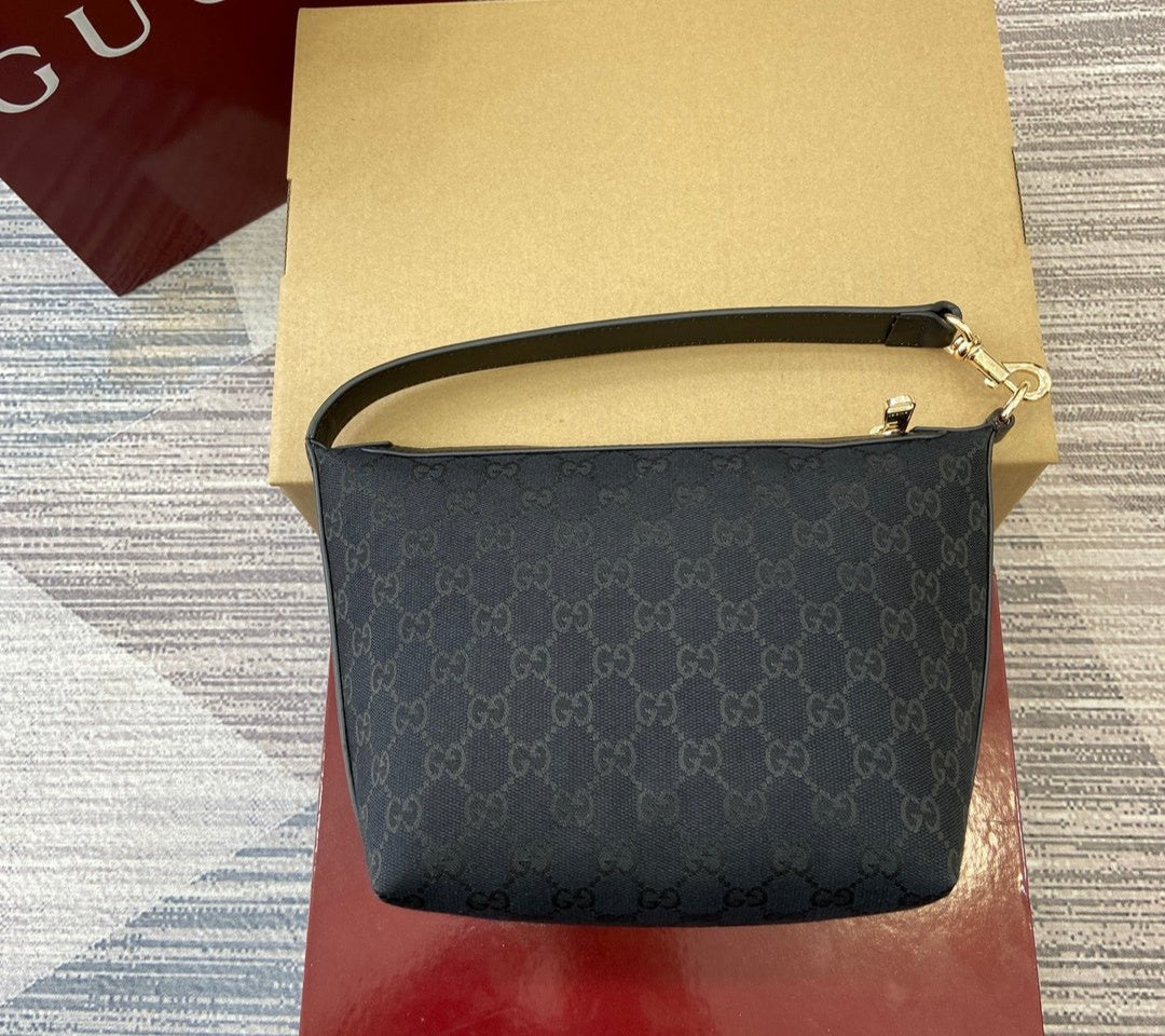 Gucci GG super mini shoulder bag