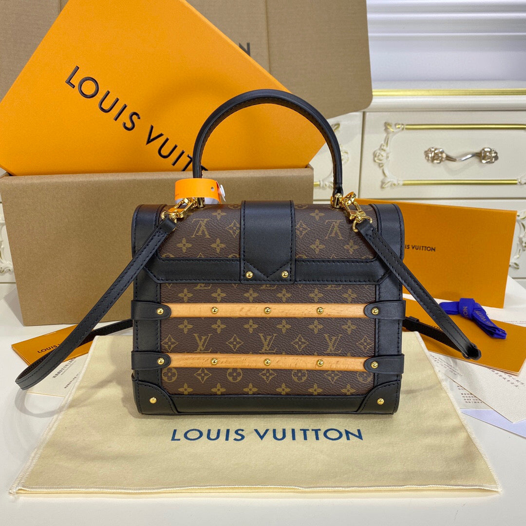 Louis Vuitton Trianon PM