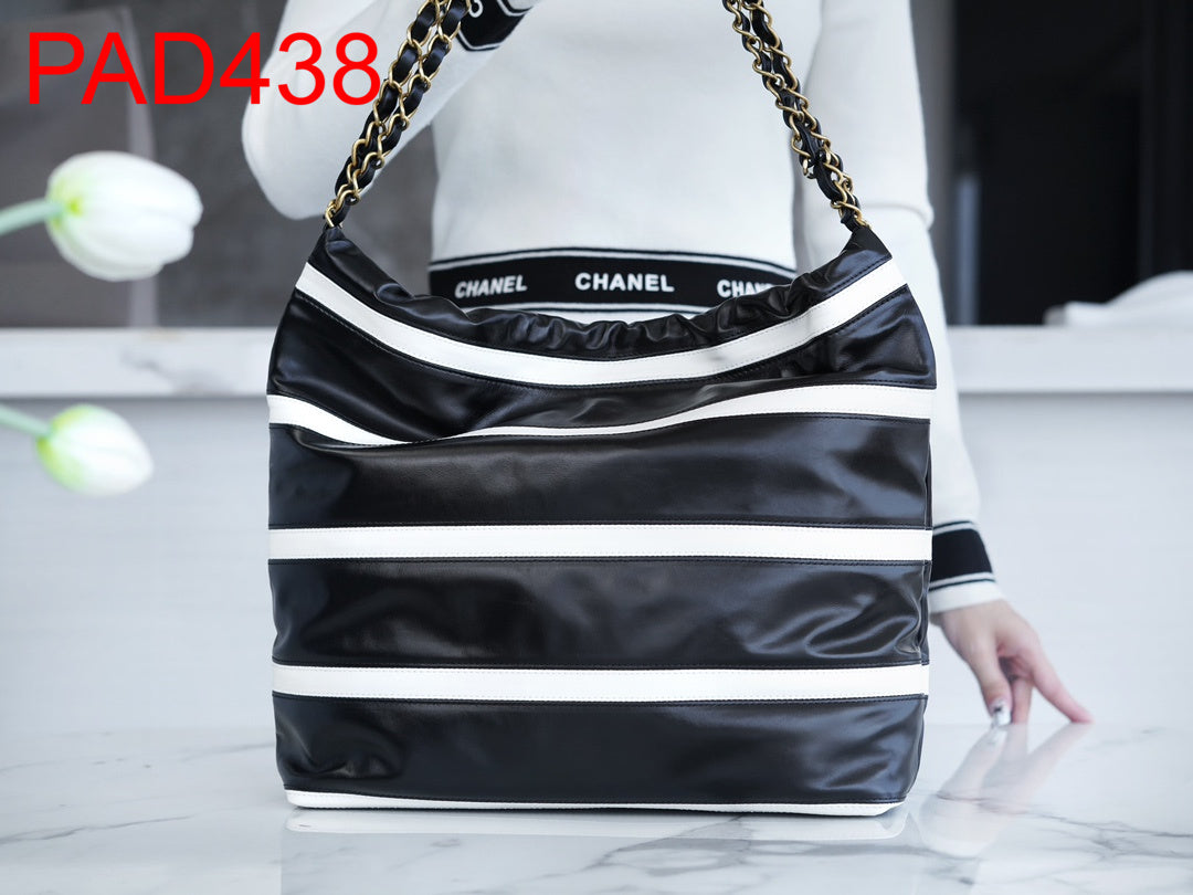 Chanel 22 medium