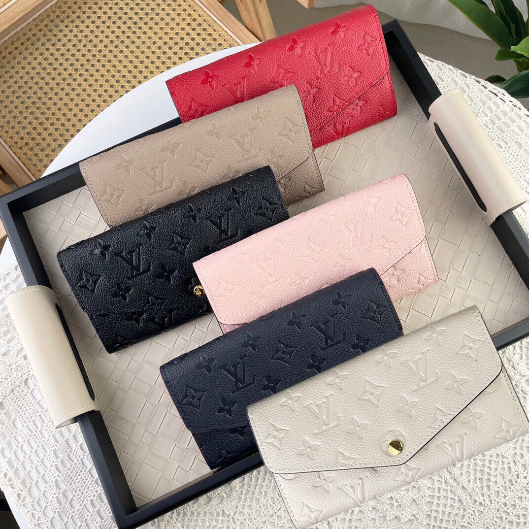 Louis Vuitton Sarah Wallet