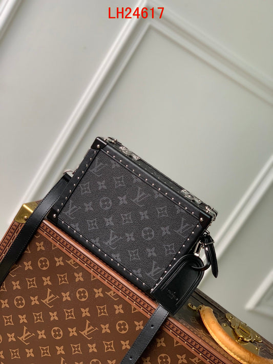 Louis Vuitton Clutch Box