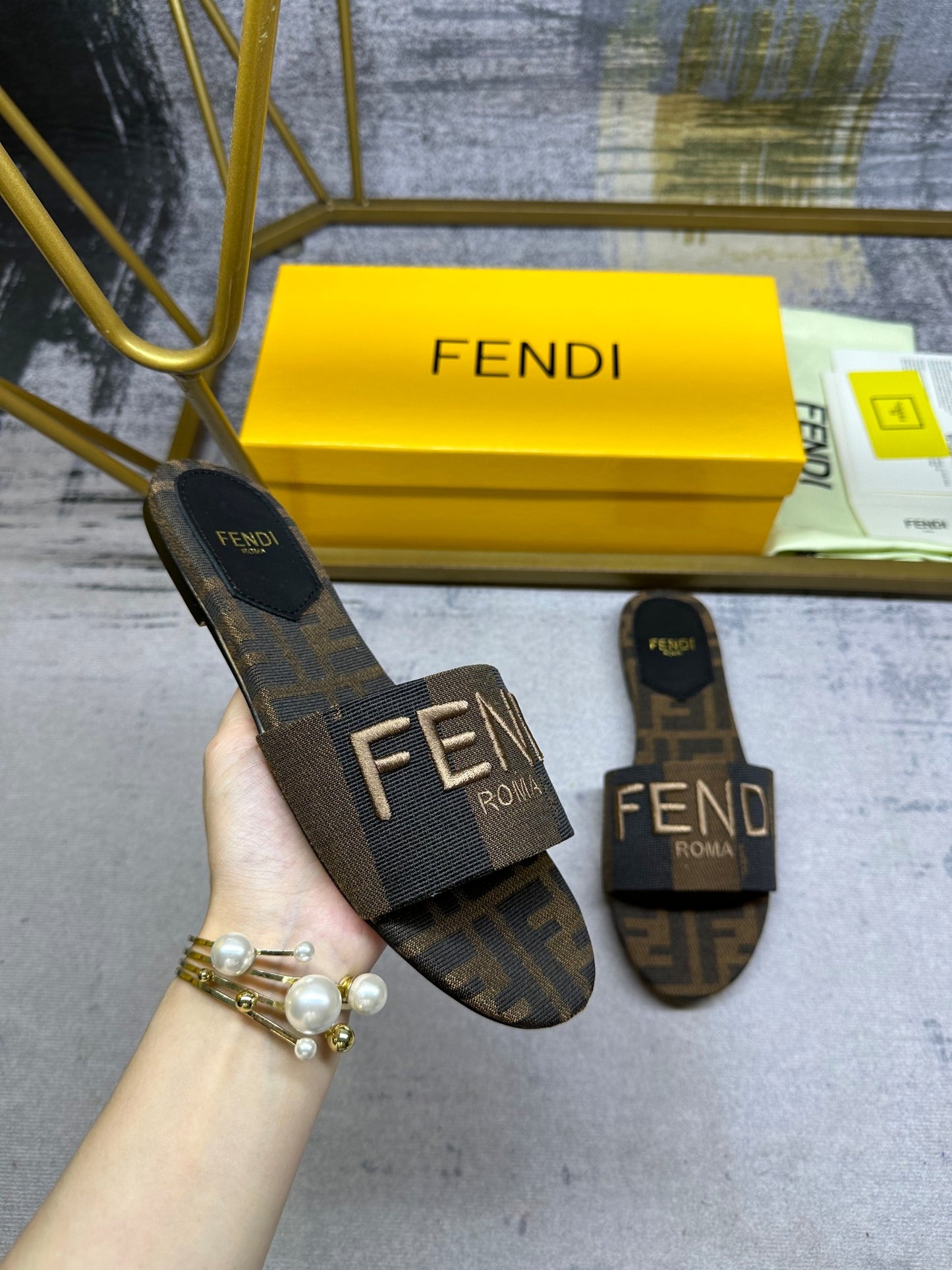 Fendi Slides