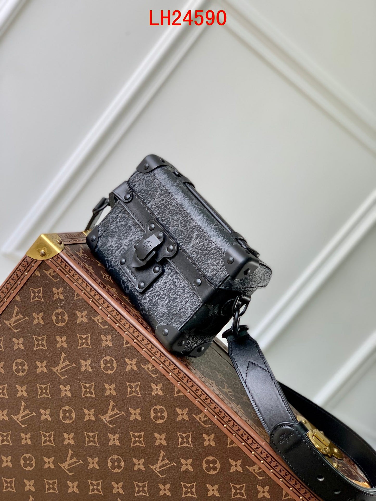 Louis Vuitton Soul Trunk bag
