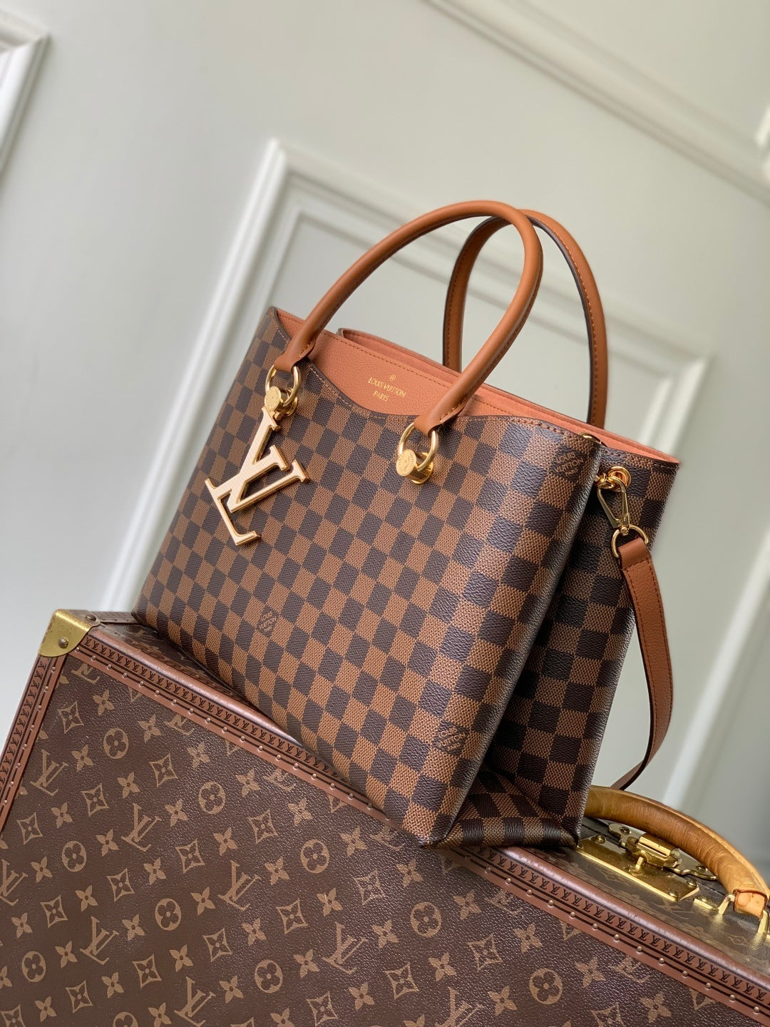 Louis Vuitton Riverside Tote bag