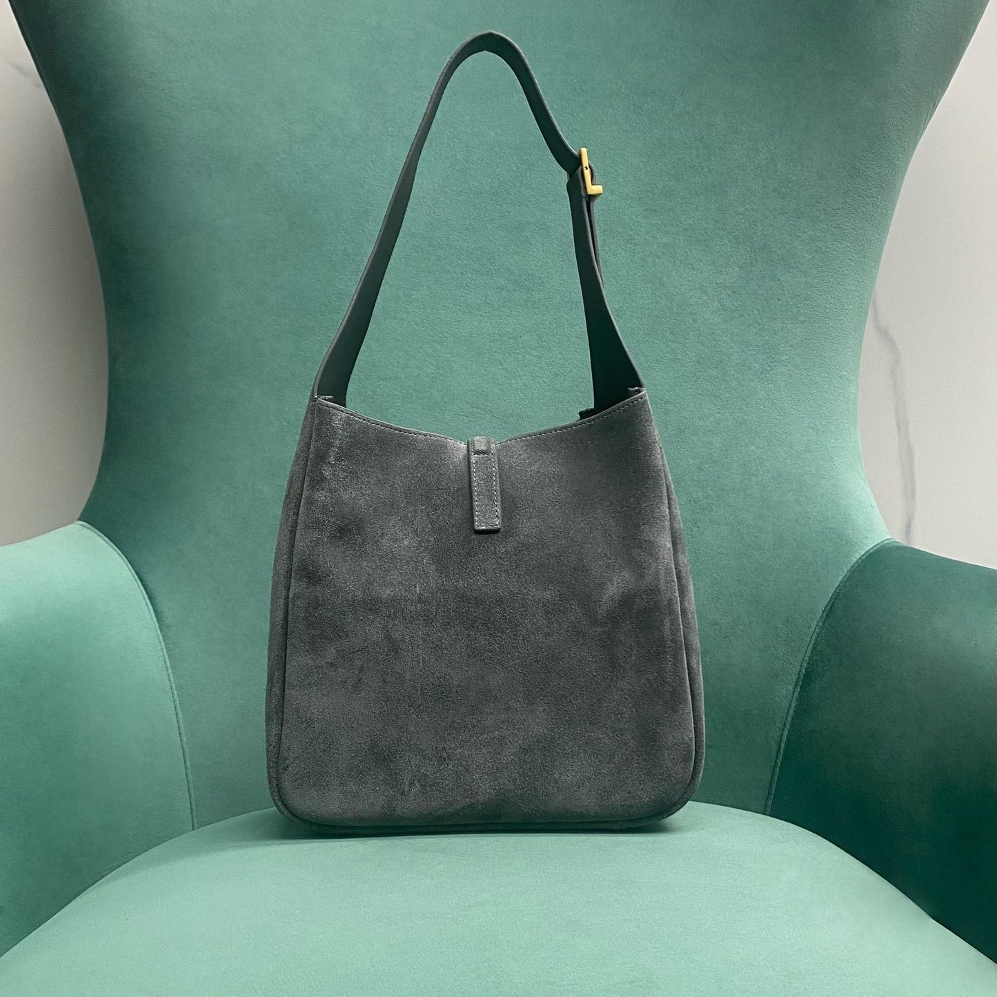 YSL LE 5 À 7 supple small in suede