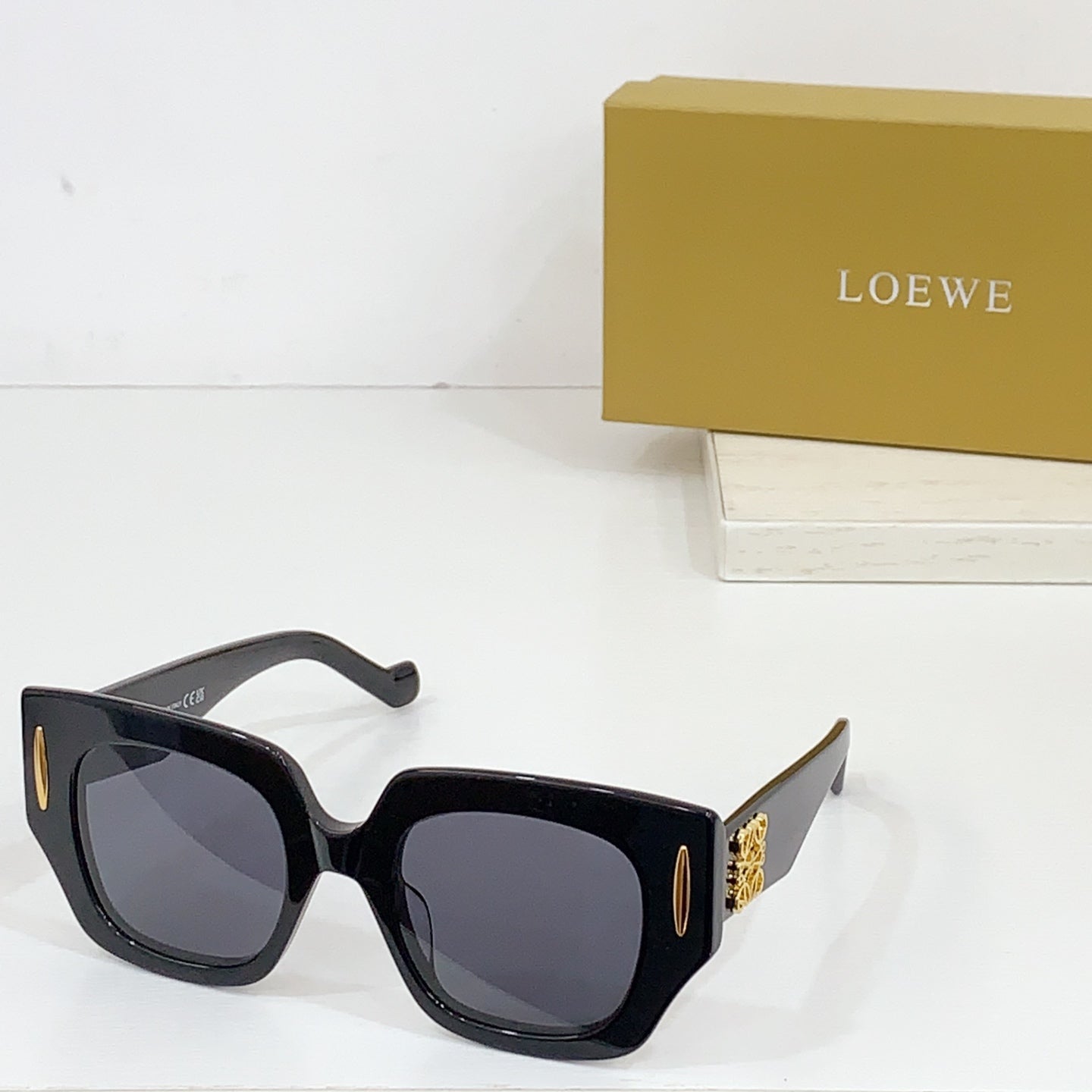 Loewe Sunglasses