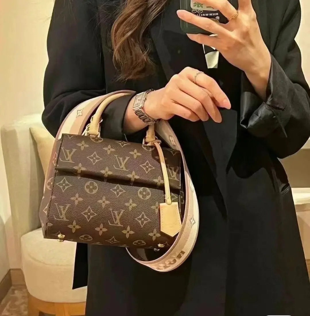 Louis Vuitton Cluny Mini