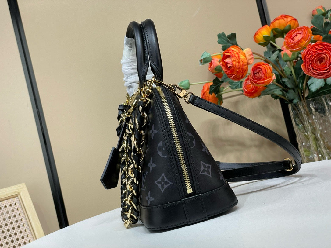 Louis Vuitton ALMA BB Black Calfskin leather