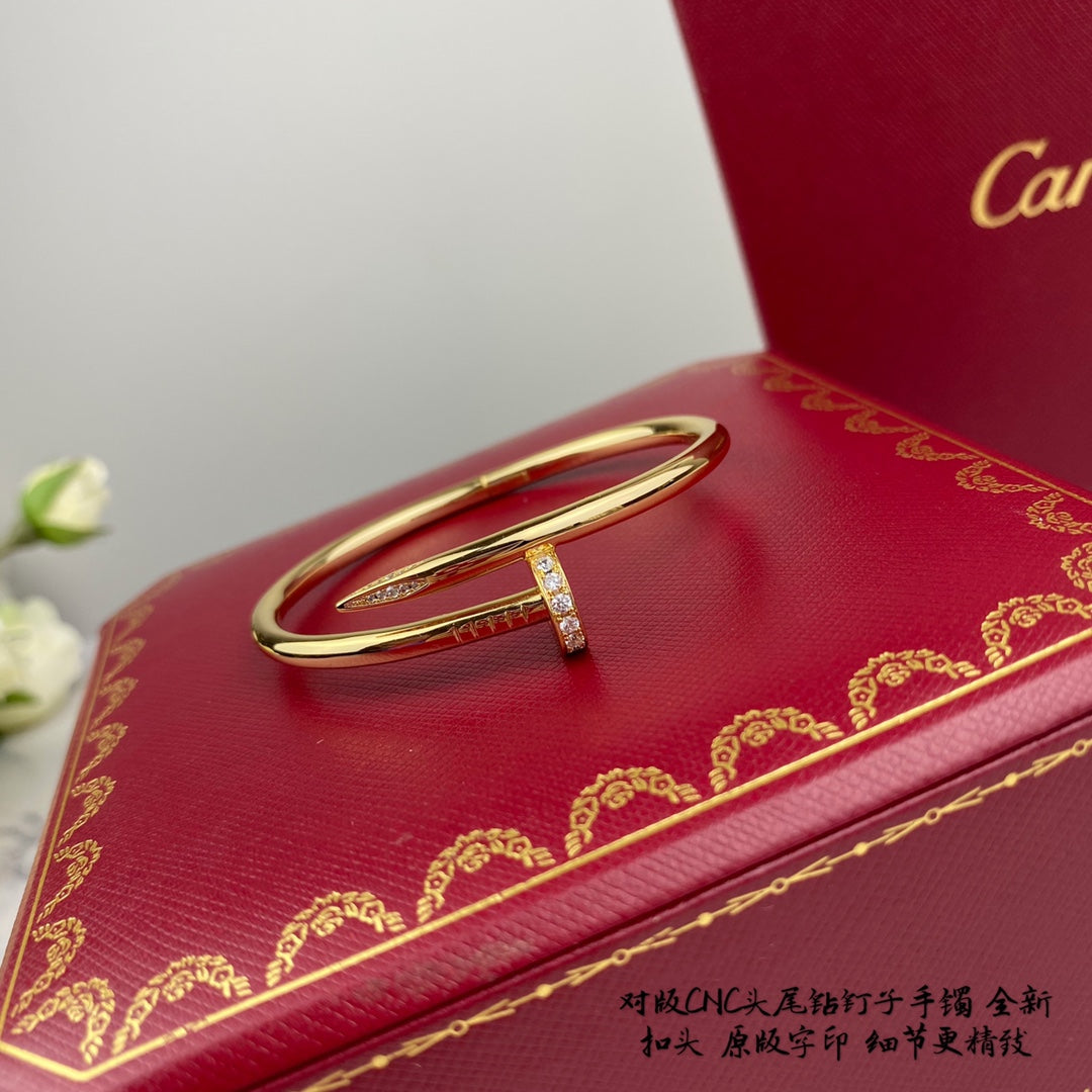 Cartier Juste On Clou bracelet