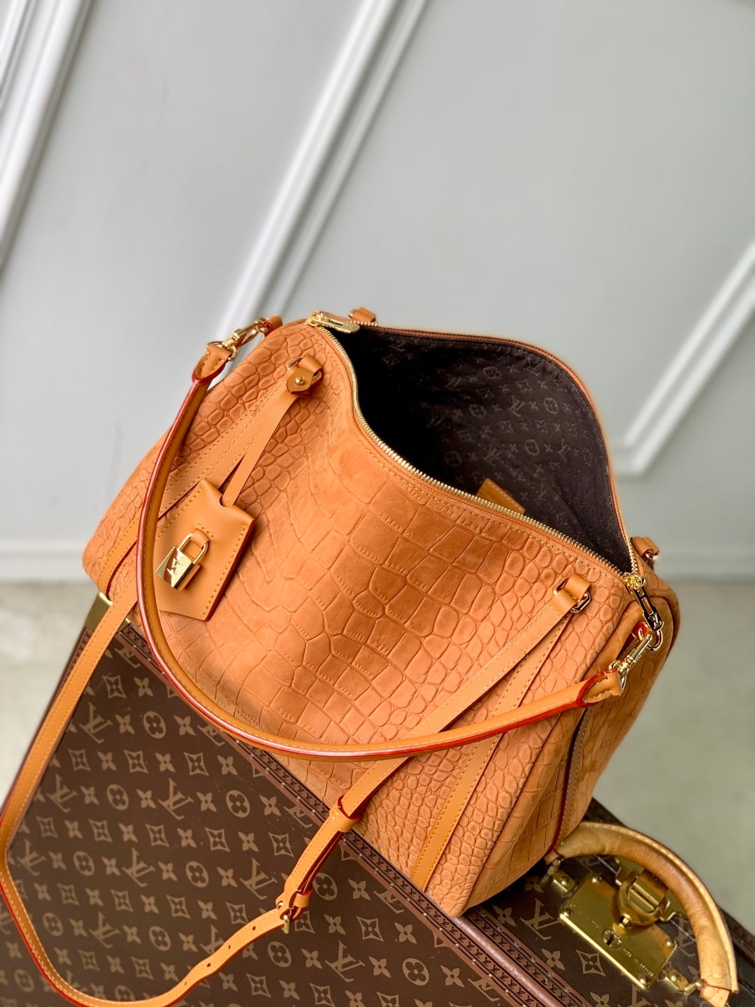Louis Vuitton Express MM bag