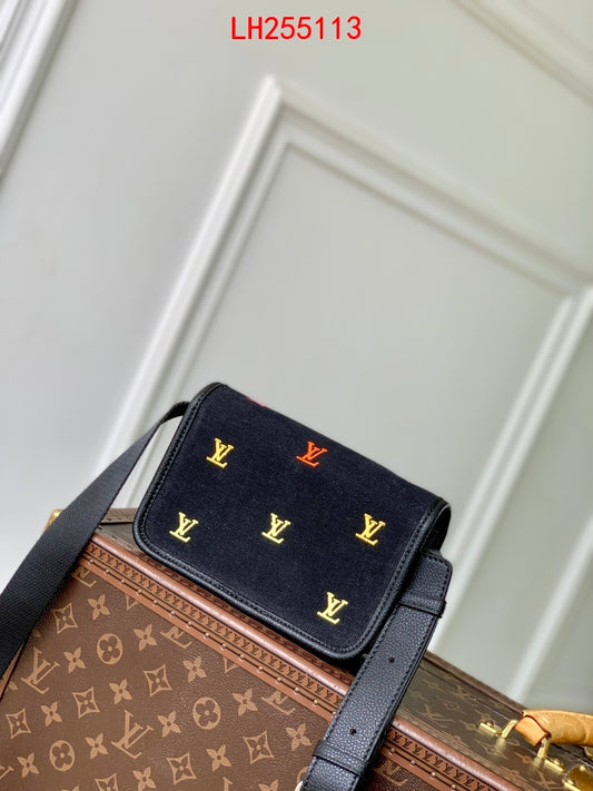 Louis Vuitton Bosphore Wearable Wallet
